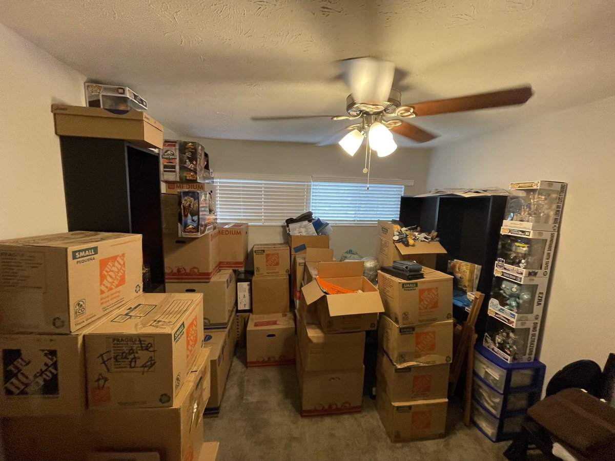 Mekheri's tweet photo. The work room isn’t exactly ready to do work in but it’ll get there! Unpacking Jurassic collection and Pops, got space for my painting and 3D printing supplies. Just gonna take a lil time! #moved #collectorsetup https://t.co/tmo2xsf7rO