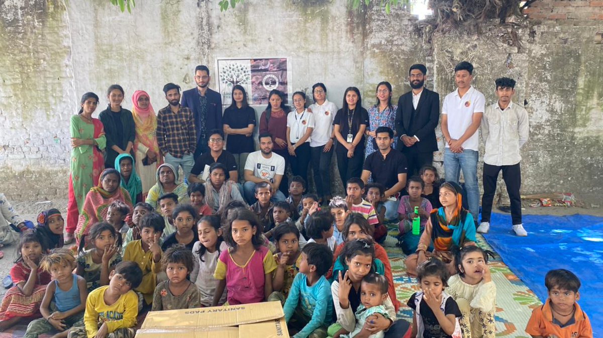 Udyansh_Society's tweet photo. We were honoured to be joined by 'AKSHITA SMITH FOUNDATION'  today for a special workshop on "Menstrual Health".

They spread awareness about the basis rights in the society and addressed the most common but neglected topic of menstruation. https://t.co/LCfXddafrt