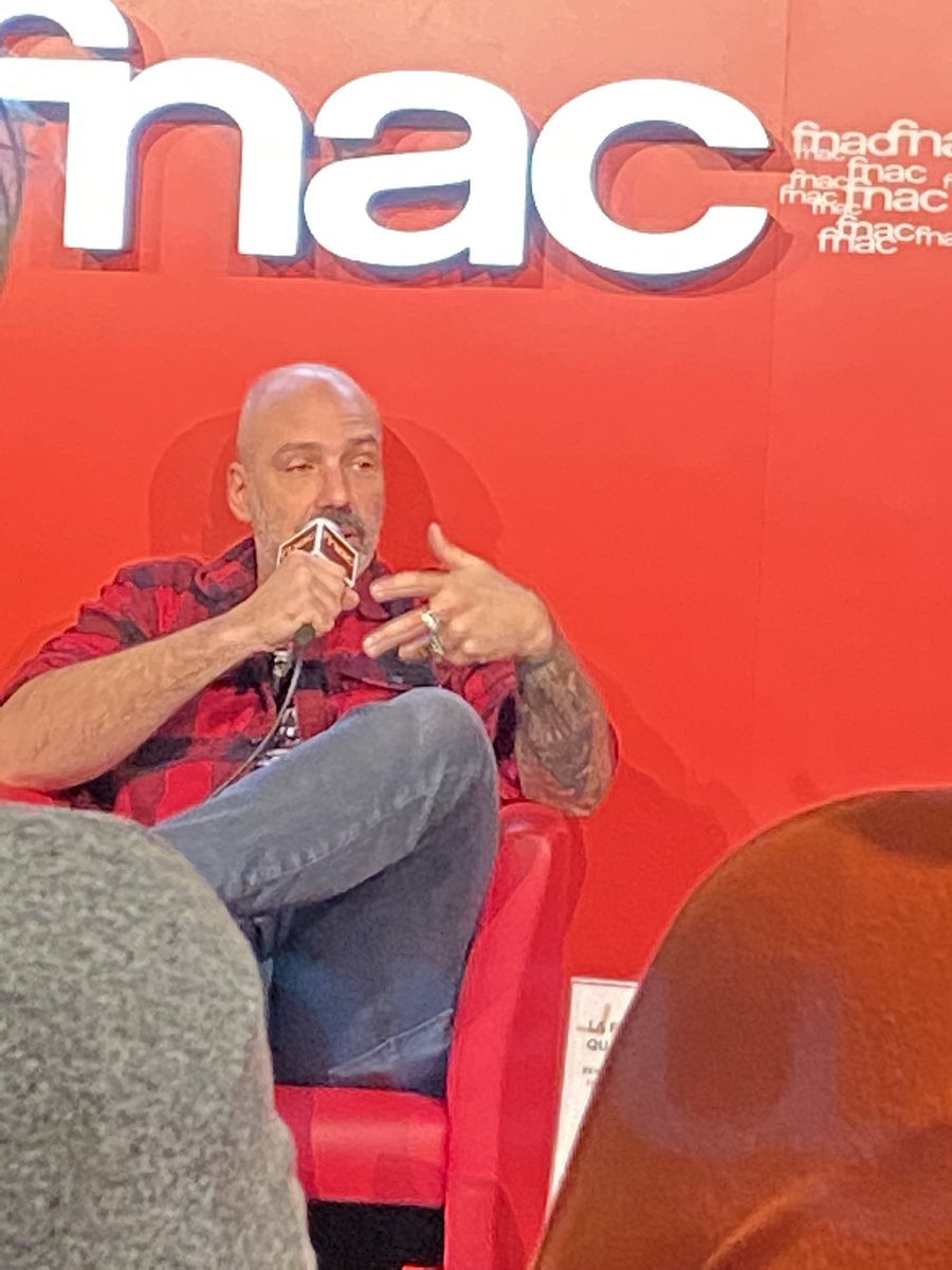 Tatiemaude's tweet photo. Joli moment avec @sonjadelzongle et @NicolasTackian à la Fnac Bellecour à Lyon dans le cadre du @QuaisPolar https://t.co/w0KRqdcbc7