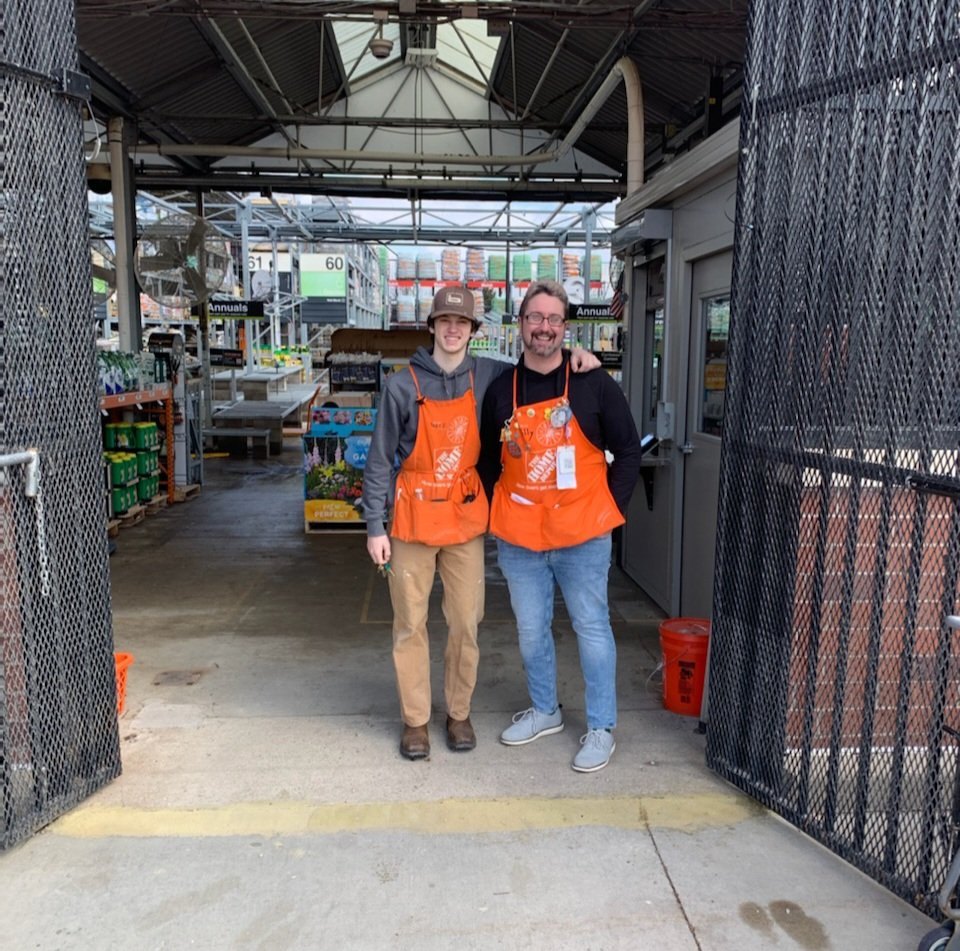 Another "gate open" Saturday! Could spring be here?! #springinmn #orangeblooded #wegotdirt