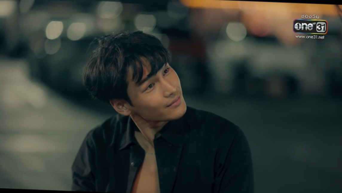 ApoNattawinofc's tweet photo. ความพอร์ช 

#KinnPorscheEP1 https://t.co/X8h40gbwPp