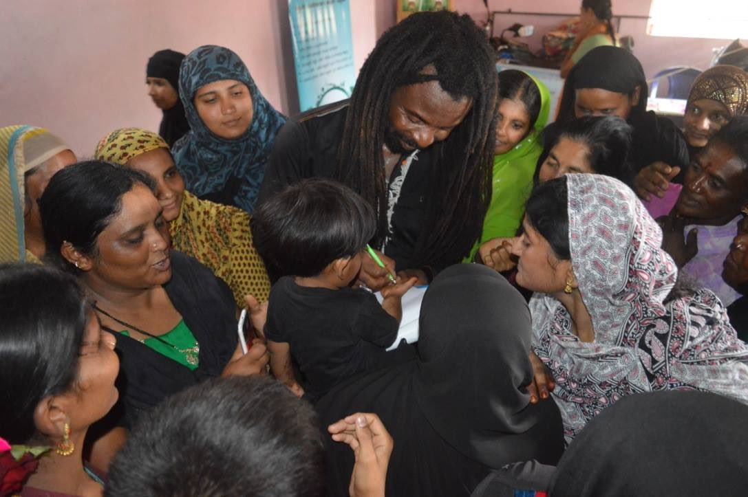 greenwaygrameen's tweet photo. Wishing our very own @cleancooking champion and #GrammyAwards nominee @RockyDawuni a great ceremony! https://t.co/9k4v3DSwio