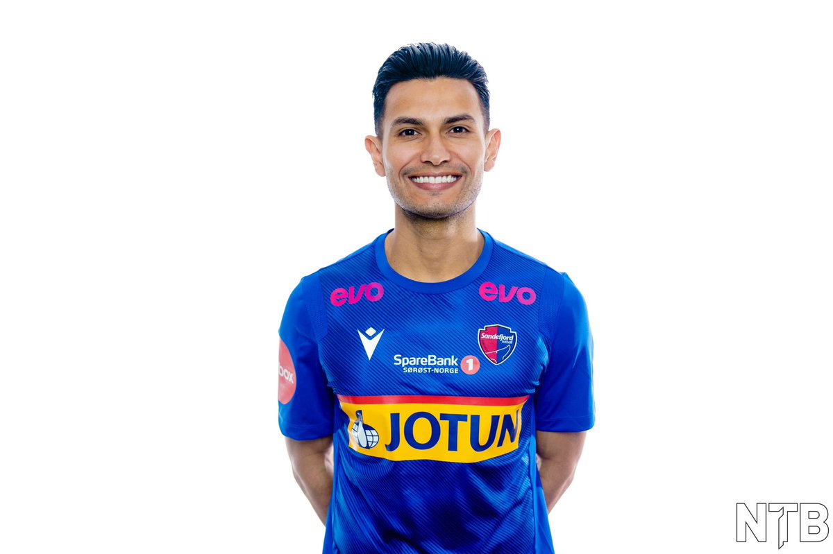 New season ahead <a href="/sfjfotball/">Sandefjord Fotball</a> 💙🙏🏽🎩