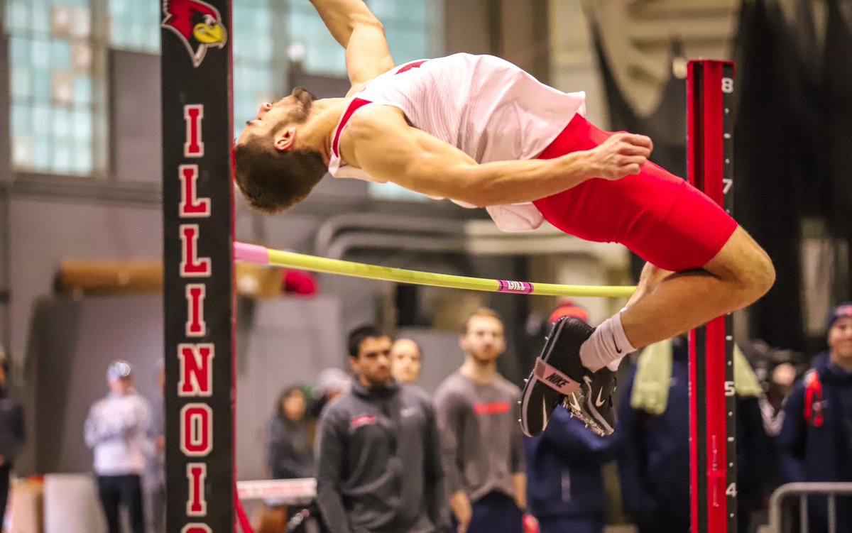 High jump dub 😤

<a href="/CamGetz20/">Cameron</a> clears a personal best of 2.06m (6-9 ft.) to win the high jump. That mark currently leads the Valley!
