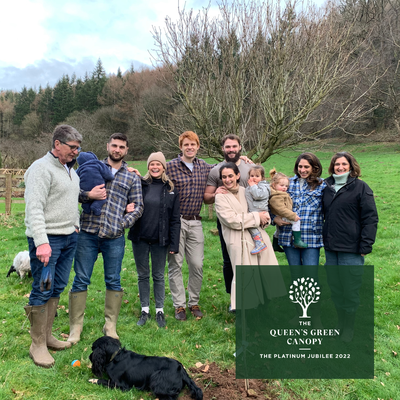 We planted a tree! 🌲🌲🌲
As lovers of good, honest growing we joined in with the Queen's Green Canopy initiative and planted a tree for the jubilee. If you'd like to know more we spoke about it in our monthly newsletter which you can subscribe to here: osiusbonebroth.co.uk