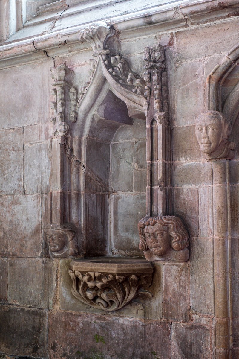 JPG_1969's tweet photo. St Cassian's, Chaddesley Corbett, Worcestershire. Here are some general shots of the interior. Well maintained and with some nice orderly Norman pillars. #chaddesleycorbett #Church #medieval #WORCESTERSHIRE https://t.co/tw5IR0kRpv