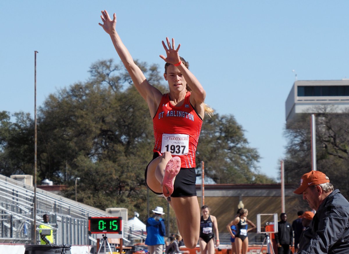 UTAMavsTFXC's tweet photo. Oh 𝙈𝙔 Jade!

Bontke absolutely 𝗖𝗥𝗨𝗦𝗛𝗘𝗦 her PR in the long jump at 6️⃣.2️⃣5️⃣! 

That mark is the third-longest jump in school history and currently 13th in the nation!

#MavUp https://t.co/Vu9LTkvkJ1