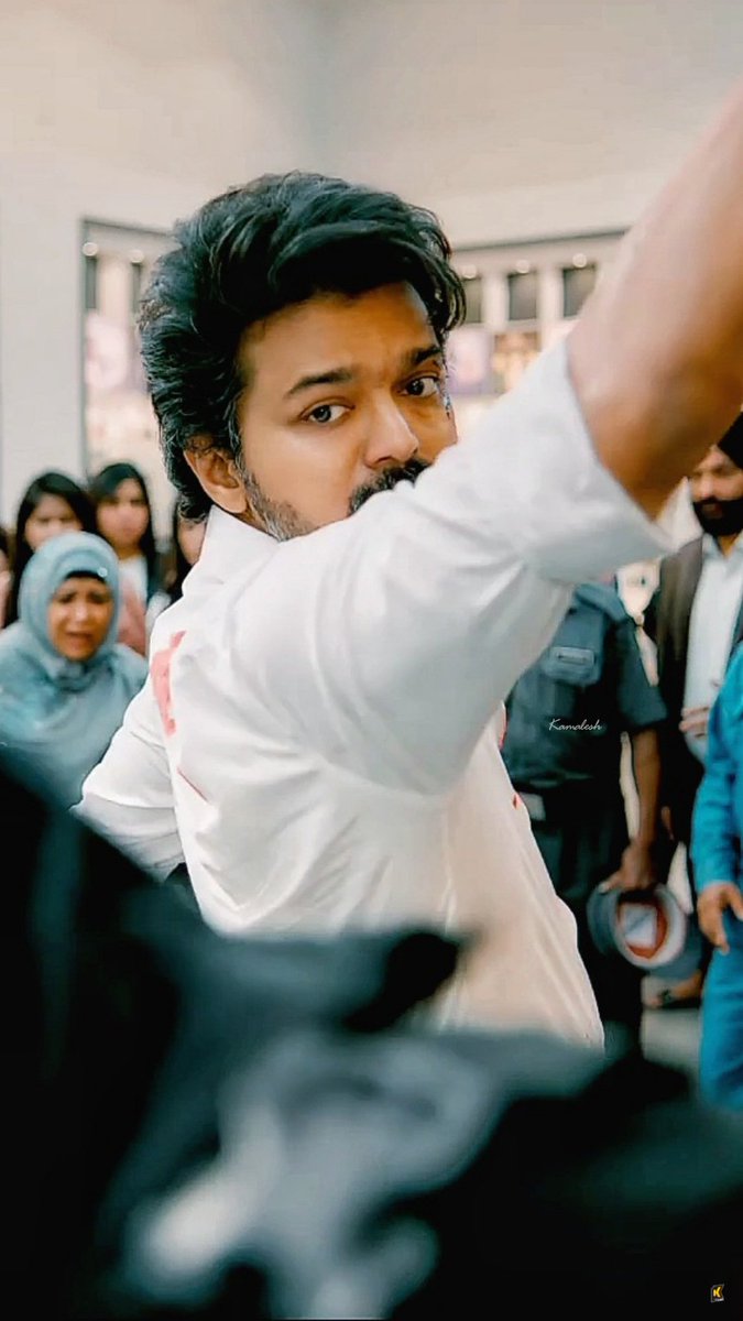 Deepak_Leo_02's tweet photo. #BEAST 💥Sambavam💥
@ActorVijay @Nelsondilpkumar 
@anirudhofficial @hegdepooja @selvaraghavan
https://t.co/yOIPpG1mWR