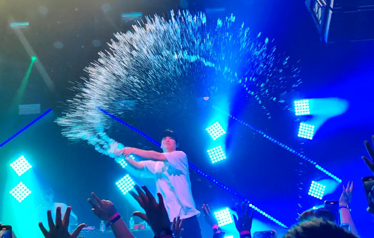 SkitzLarae's tweet photo. Why yo these guys kinda know how to party 😜🥴 thanks for the shower 🚿  #epikhighisheretour  @blobyblo https://t.co/Xd4pbisGVu