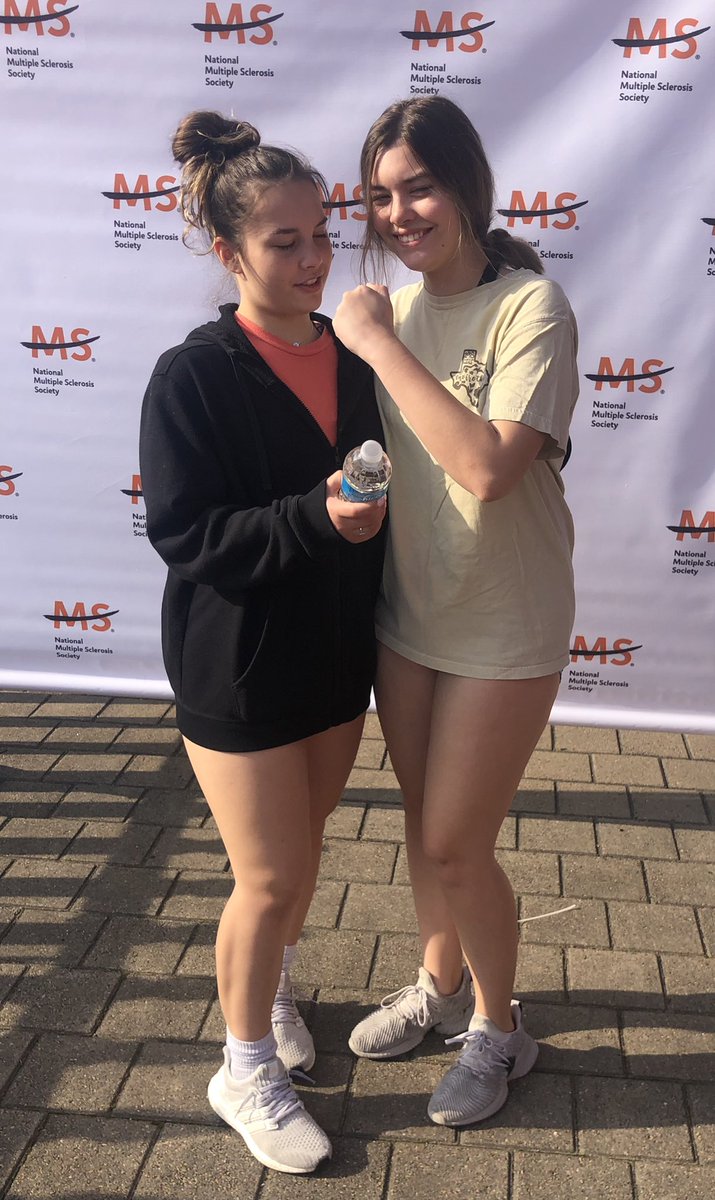 liberolew22's tweet photo. Proud to be Co-Team Captain with my sister again this year #MSwalk2022
#IwalkbecauseIcan  
#walking4thosewhocant https://t.co/7mLMfXXnM5