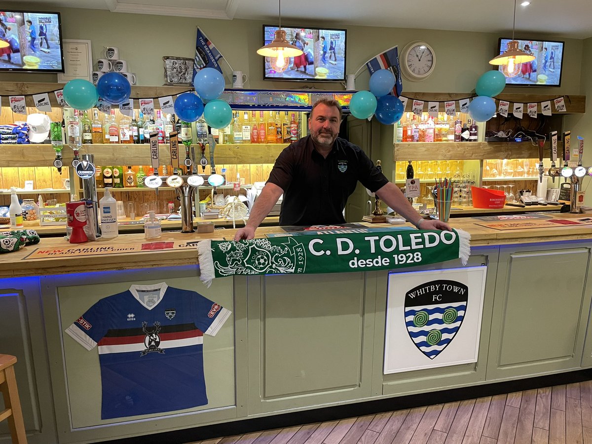 Bevster67's tweet photo. @ToledoXelFutbol Hola para @WhitbyTownFC https://t.co/mY2z7LBAML
