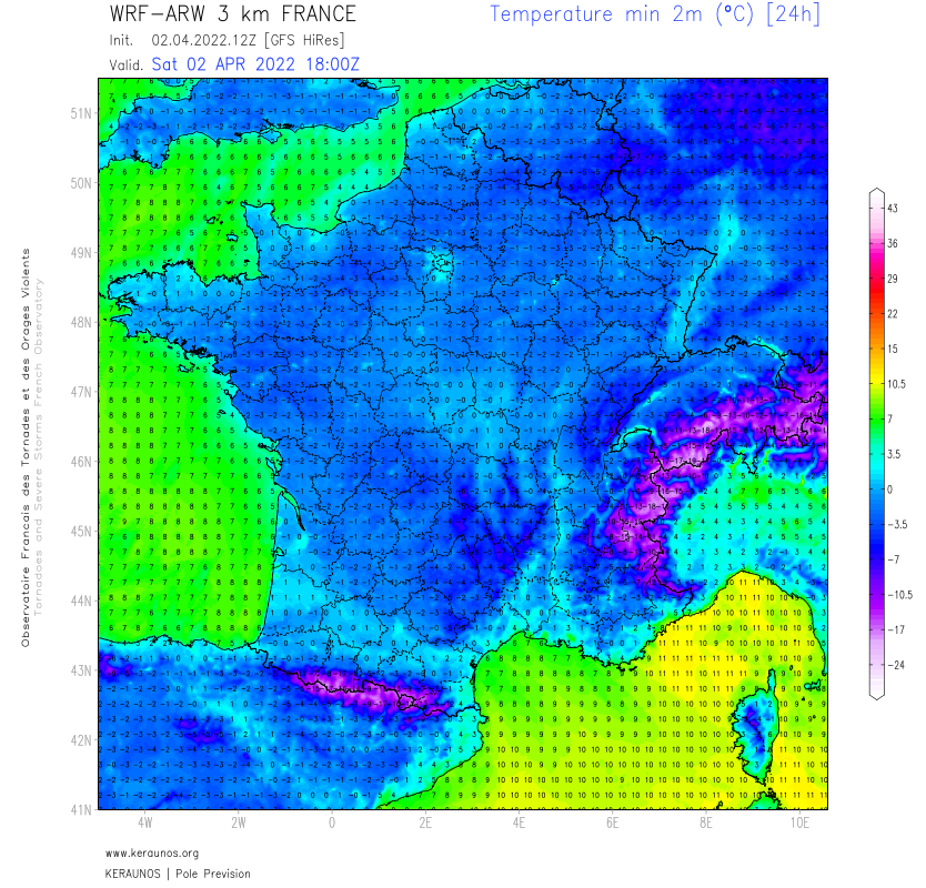 Les gelées seront étendues la nuit prochaine, avec parfois jusqu'à -3/-4°C possibles dans le nord et bien sûr sur les reliefs. Le vent va se calmer un peu et les éclaircies vont se développer, favorisant le refroidissement. 