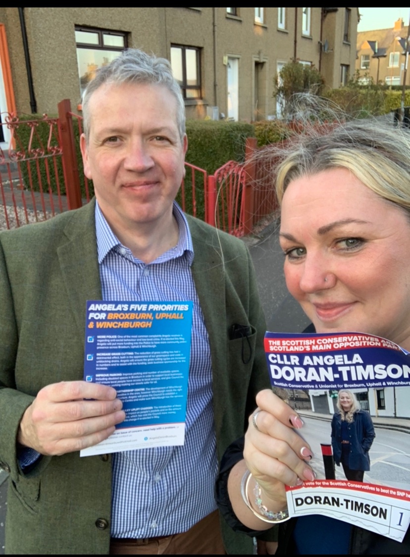 DoranTimson's tweet photo. The sun was shining in Broxburn today, plenty leaflets delivered and lots of chats with old friends, new friends and family. I had Alfie helping me too..❤️ https://t.co/MDRgo3L4so