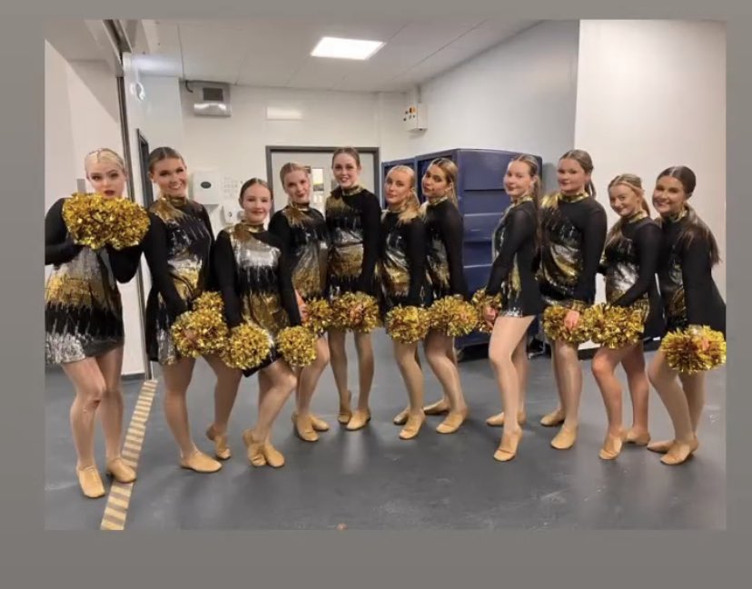 lowriellisgriff's tweet photo. A looooong day of dance today with Dance school performances in the am and school school performances in the pm. So much hard work goes into these routines. Diolch Becky #GDance and @PlasAddGorff AKA Miss Owen &amp; co for all you do #DC12 https://t.co/rvz0tkmWTu