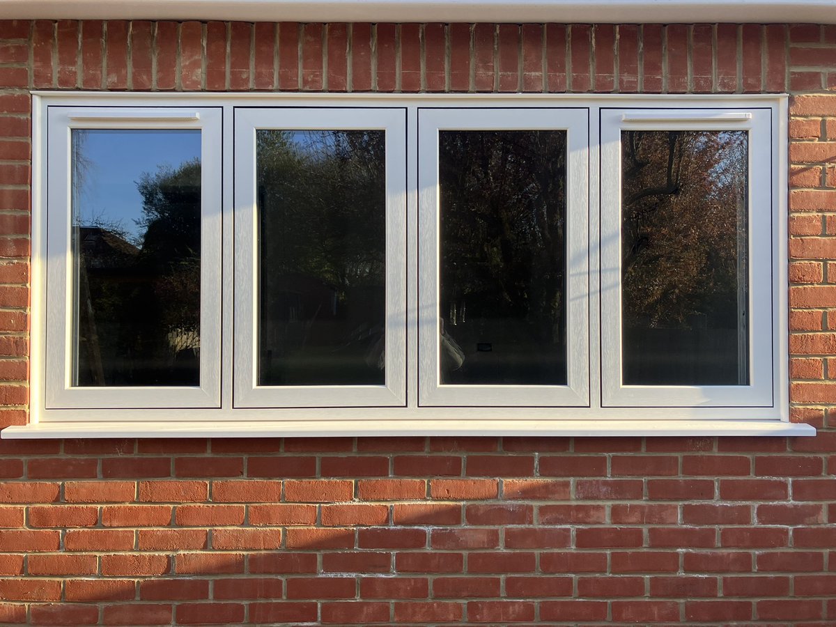 Lovely flush sash windows and doors supplied by <a href="/dekkowindows/">Dekko - #TheHomeOfFlush</a> and fitted by <a href="/kite_windows/">Kite Windows</a>