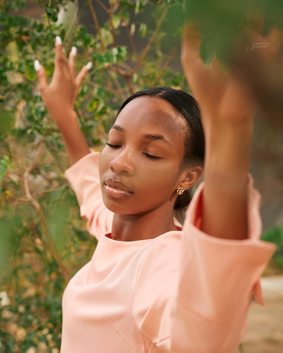 stino_ng's tweet photo. Tweeters been a minute.
🌻

#AbujaTwitterCommunity #abuja https://t.co/MWu2bbF6dM