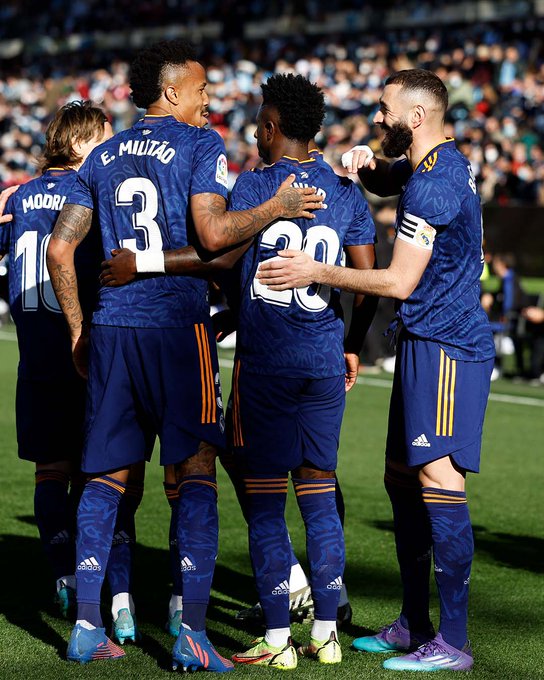 Real Madrid Celta Resultado Goles Resumen Marcador Y Tabla De Posiciones Tras Triunfo Merengue En Laliga Santander De Espana Goles De Benzema De Penal Renato Tapia Como Quedo