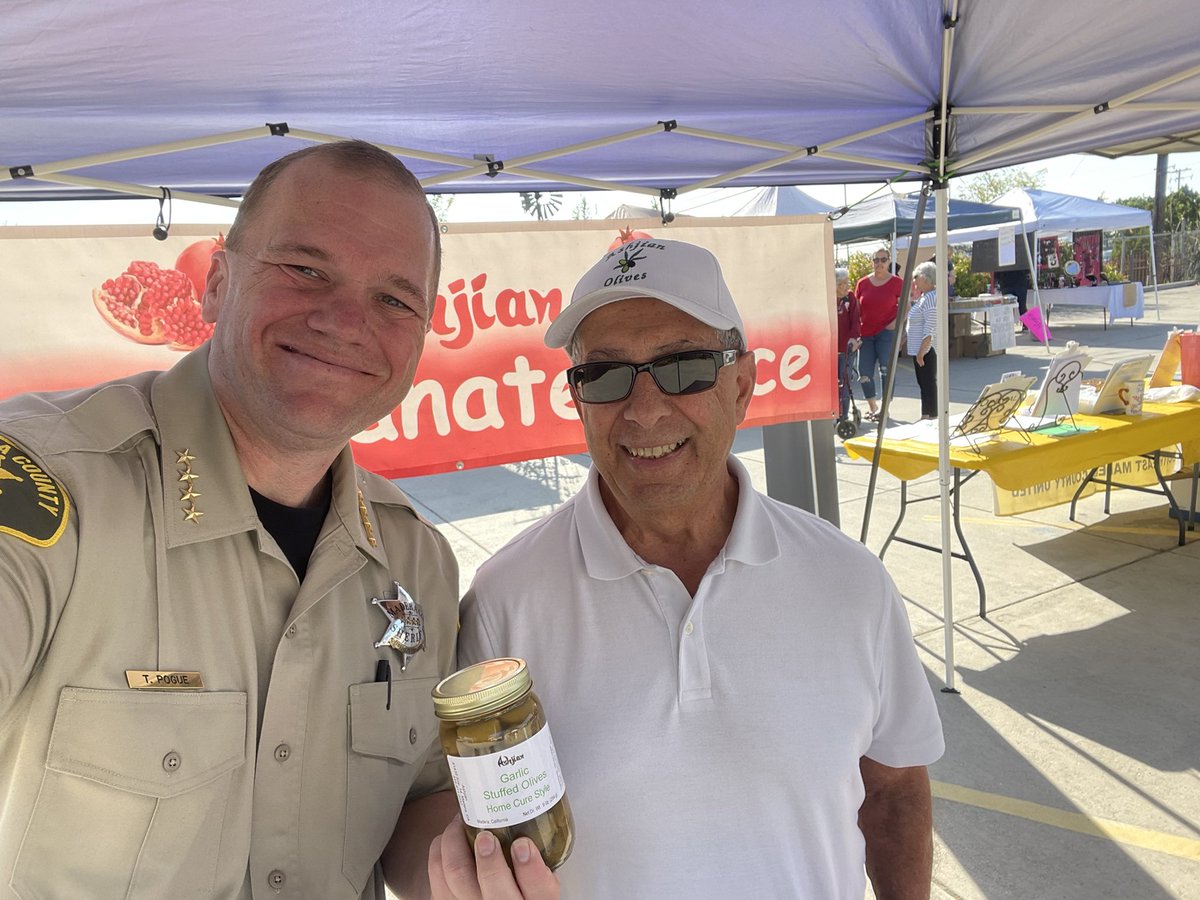 TysonPogue's tweet photo. Stop by the Ranchos Hill Senior Center, and say hi.  They’re out there until 2pm.  
 Master Gardeners, Plants, Flowers, Venders and Easter Baskets.  Come out and join the fun! https://t.co/sO7iPVOmm1