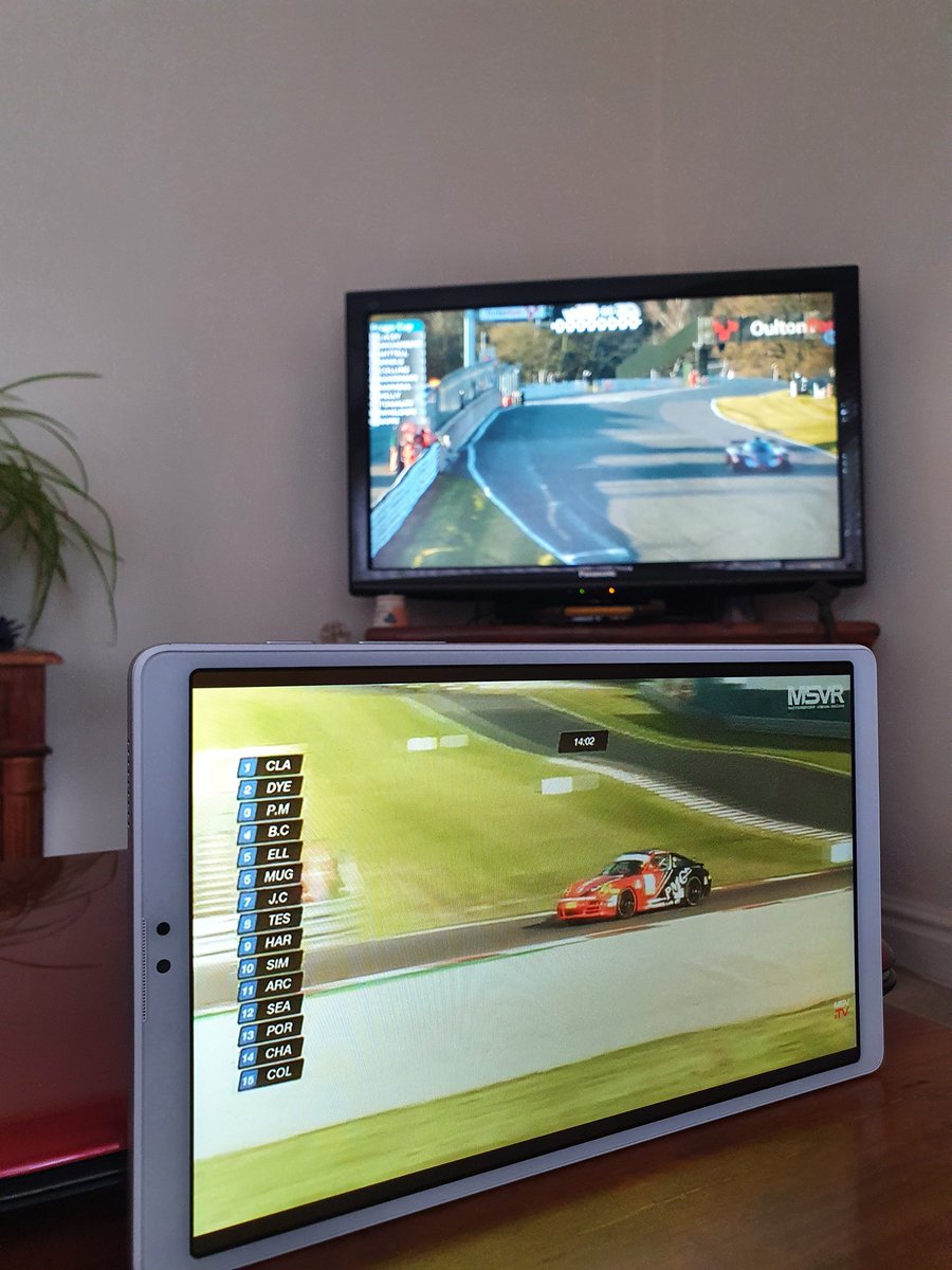 Watching the @praga_official Cup @Oulton_Park on TV supporting the #TimGrayMotorsport cars and the @PorscheClubCham   @DoningtonParkUK on the tablet supporting @Strasseleeds