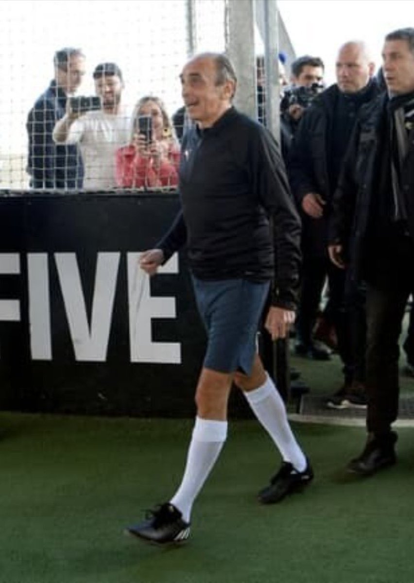 Tu rentres tu sors Zidane zeguedaw 🇫🇷✌🏽 #dehors