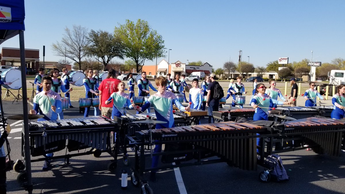Hey #BoswellDrumline! We're here along with <a href="/BoswellCGuard/">Boswell H.S. Color Guard</a> to see your amazing show! Caught the throw down in the lot... you're ready! Let's go!