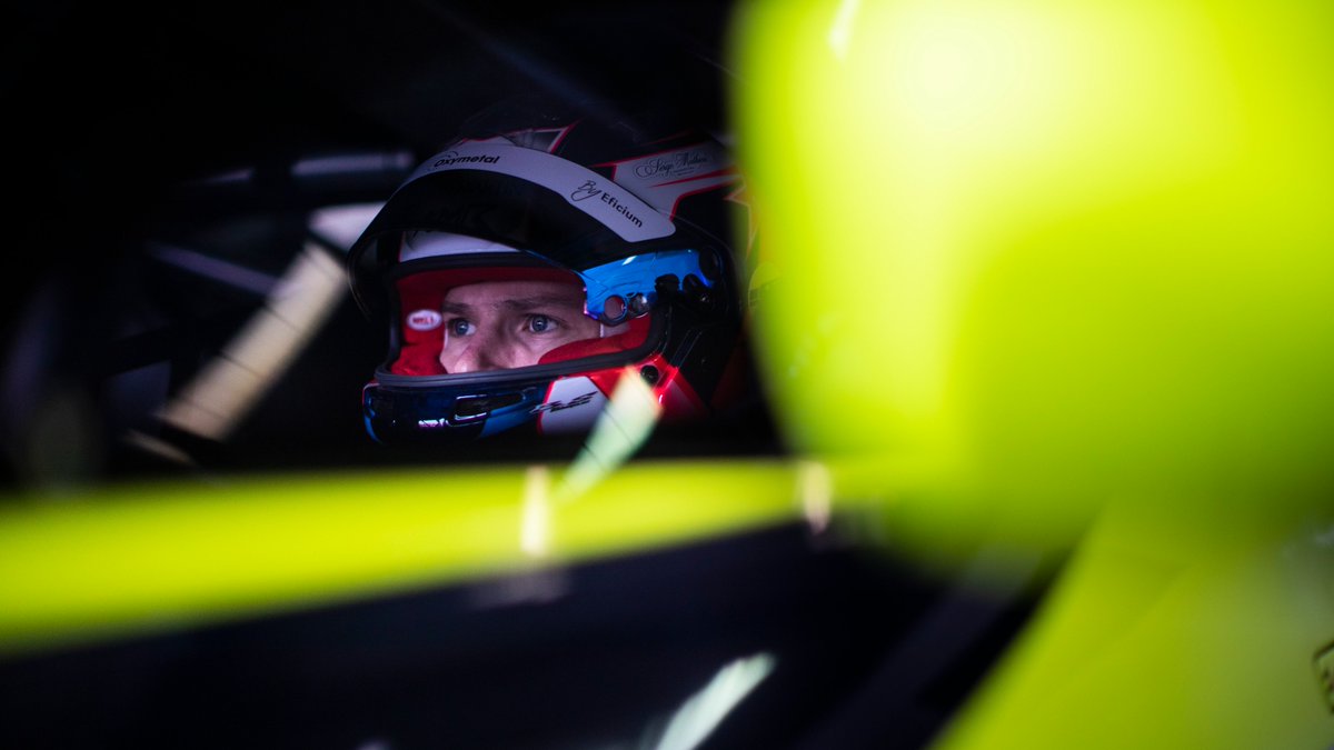 And that's that for Saturday. 👋  See you in the morning, when we'll have eyes on the prize like Val here...

📸 @drewgibsonphoto