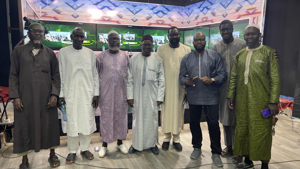 OustazOumarSall's tweet photo. Émission Dine Ak Jamono à Walf TV https://t.co/reca7ouFiB