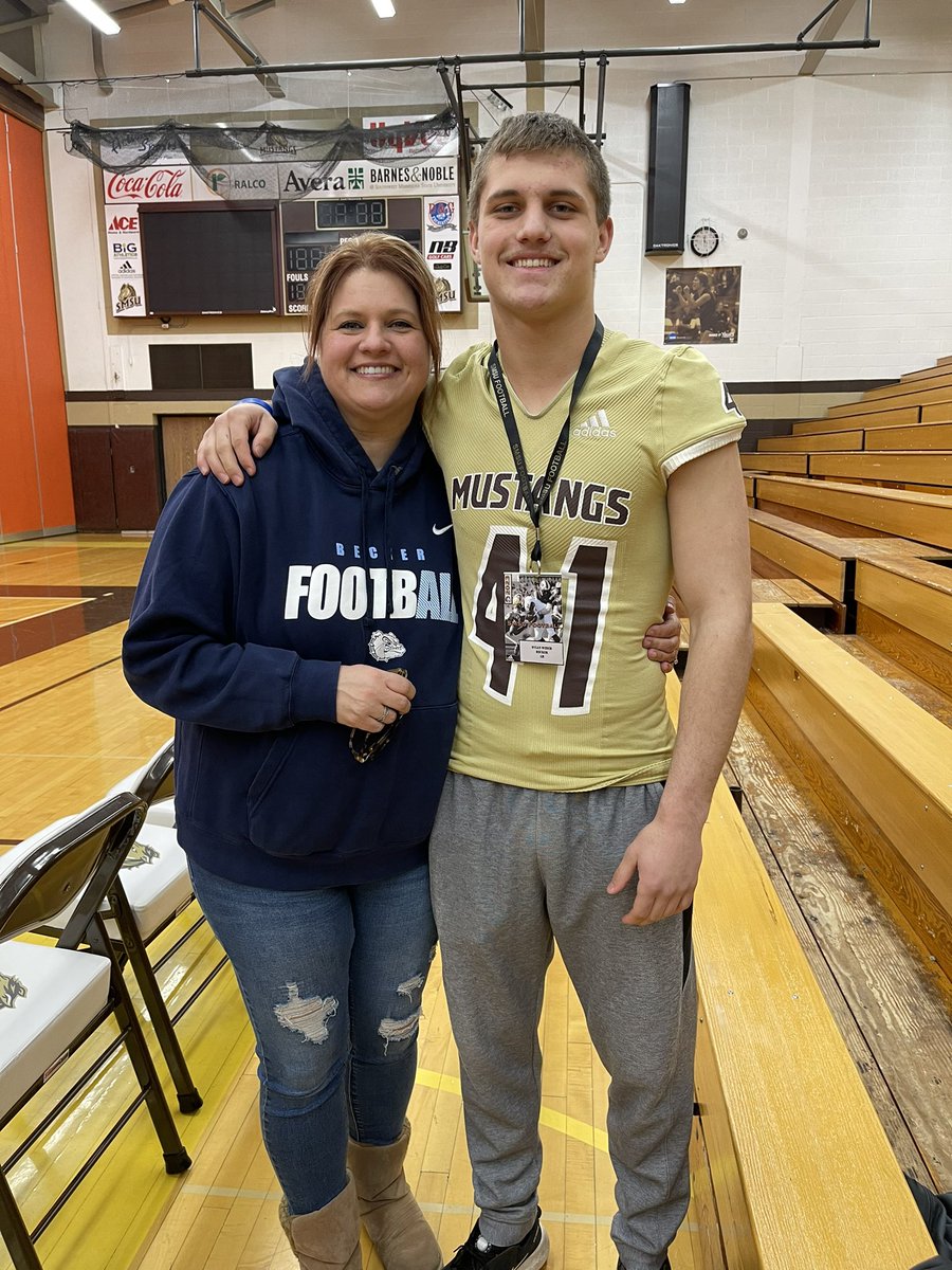 Dylanweber41's tweet photo. Thank you @SMSUfootball for the invite! Glad to meet the coach’s and learn #23 https://t.co/lpwWK4qQh5