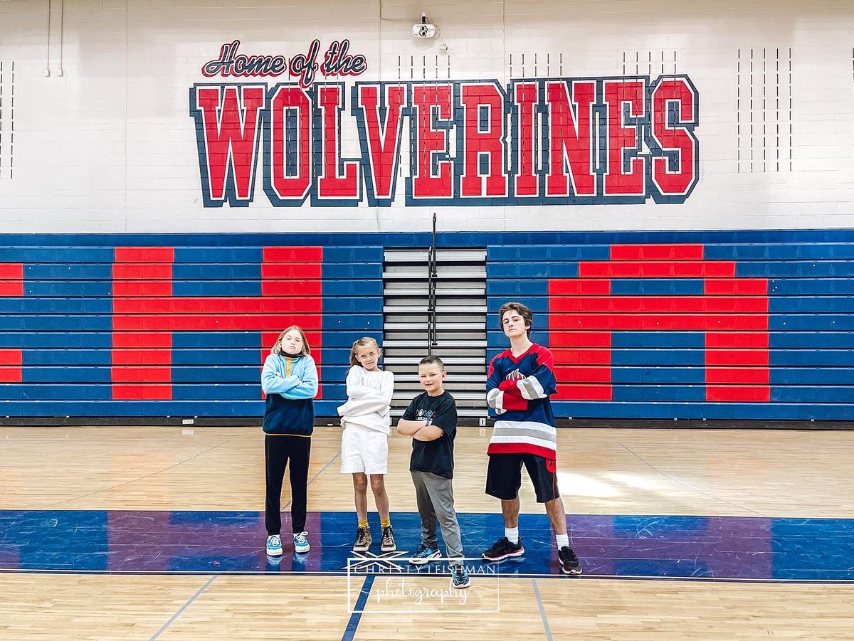 We love our Chap Wish Kids!!! Donate here to keep granting wishes of even more kiddos in CO. secure2.wish.org/site/TR?pg=tea…