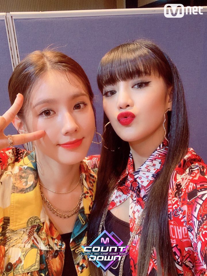 GIDEALTW's tweet photo. 𝐷ing—𝐷ong! Llegando en un paquete 2x1 con estas #𝐀𝐔𝐑𝐀𝐄_tunes a mil, las más facheritas estamos listas para ver a estas #𝕷ittleㅡ𝕤𝕟𝕒𝕜𝕖𝕤出道 brillar en su día. (๑ > ᴗ < ๑) Ojito que también andaremos exigiendo unos autógrafos de cada una. 🐍

𝐒weet 𝐂haos #RIZE𖧧 https://t.co/MujvfxoQfh