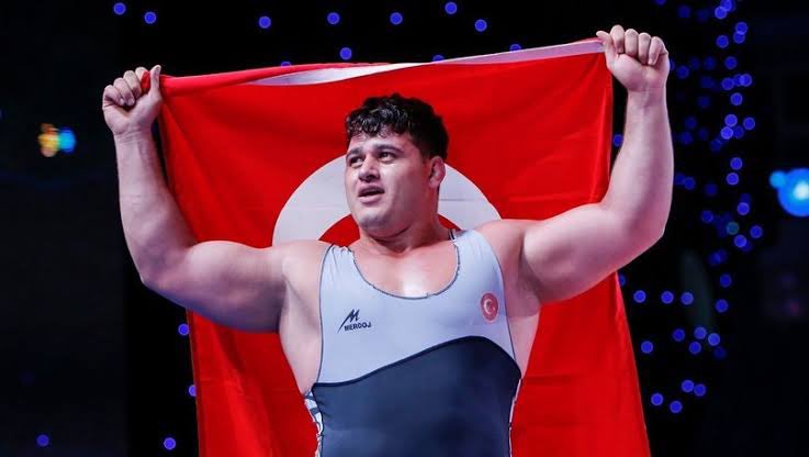 HBTurkoglu's tweet photo. İFTİHARIMIZSINIZ 🇹🇷

Avrupa Güreş Şampiyonası’nda;

🥇11. Kez Avrupa Şampiyonu olan Milli Güreşçimiz #RızaKayaalp

🥈Gümüş Madalya Kazanan Milli Güreşçimiz #YunusEmreBaşar

 🥉Bronz Madalya Kazanan Milli Güreşçilerimiz #EmreMutlu ve #AhmetUyar’ı Candan #Tebrik Ediyorum https://t.co/SKlTgcgyk2
