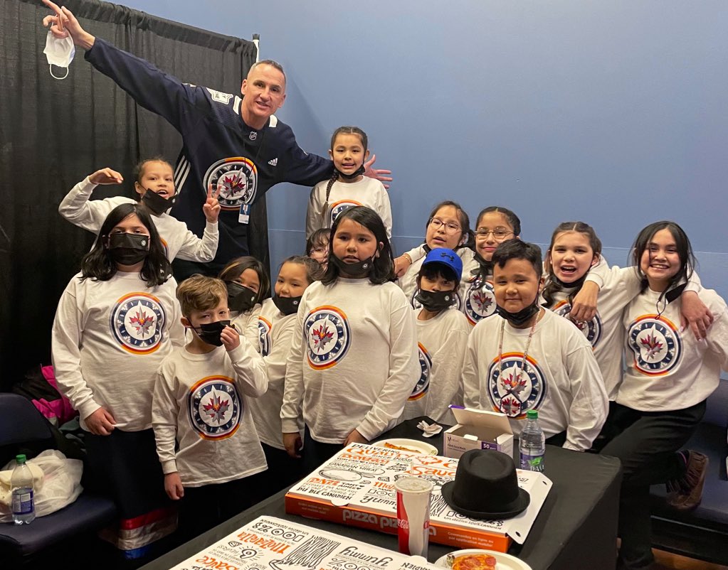 kevin_chief's tweet photo. We’re ready to go!! #WASACNight #GoJetsGo https://t.co/MM6QlqIj7c