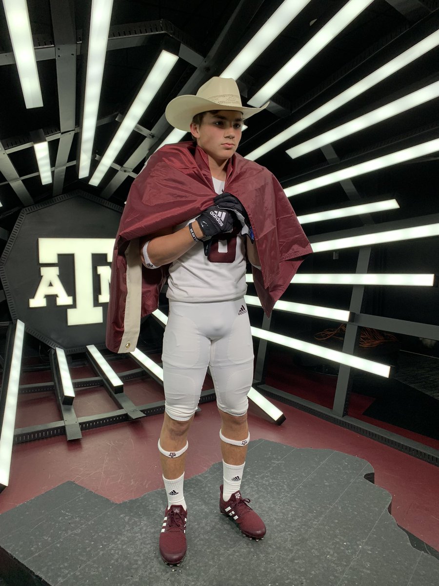 jessiecochran22's tweet photo. Had a great time on my un official visit to A&amp;M.@TWCPFootball @jarrettbailey12 @CoachDickey1 @AggieFootball https://t.co/qs5Ovf5jpR