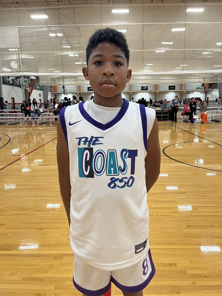 HoopSeenNEXT's tweet photo. 13U: Emerald Coast Elite 2027's Quinton Powell Jr. and Treyson Dozier brought in 18 points a piece in 51-39 win over Chattanooga Elite 2027. https://t.co/tDrhigu4XK