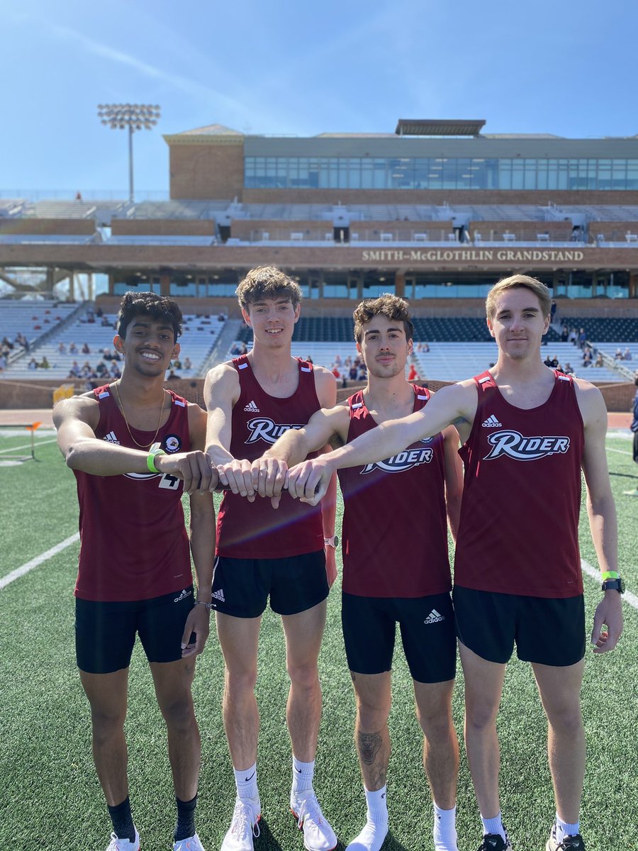 RIDER RECORD! 

The men’s 4x1500m relay of @leozac12, <a href="/RichieCas0208/">Richie Castañeda</a>, <a href="/Noahtaylor_12/">Noah Taylor</a> and <a href="/_Gobi__/">Gobi Thurairajah</a> place 4th in a school record time of 15:55.52 at Colonial!

<a href="/RIDERATHLETICS/">Rider Athletics</a>