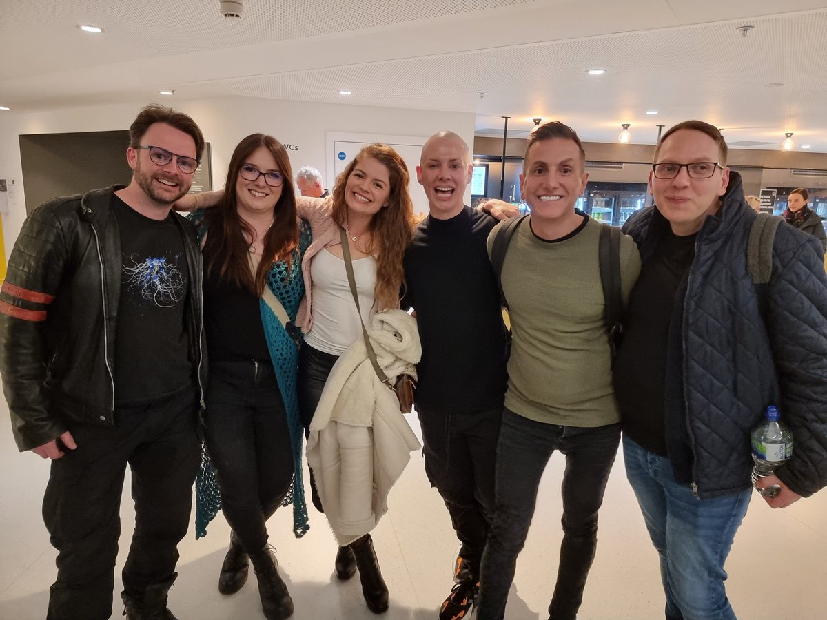 YarwoodPaul's tweet photo. Couldnt be more proud of my very talented husband @Divinadecampo after seeing #headwig @LeedsPlayhouse tonight #Congratulations https://t.co/YledKh0tqP