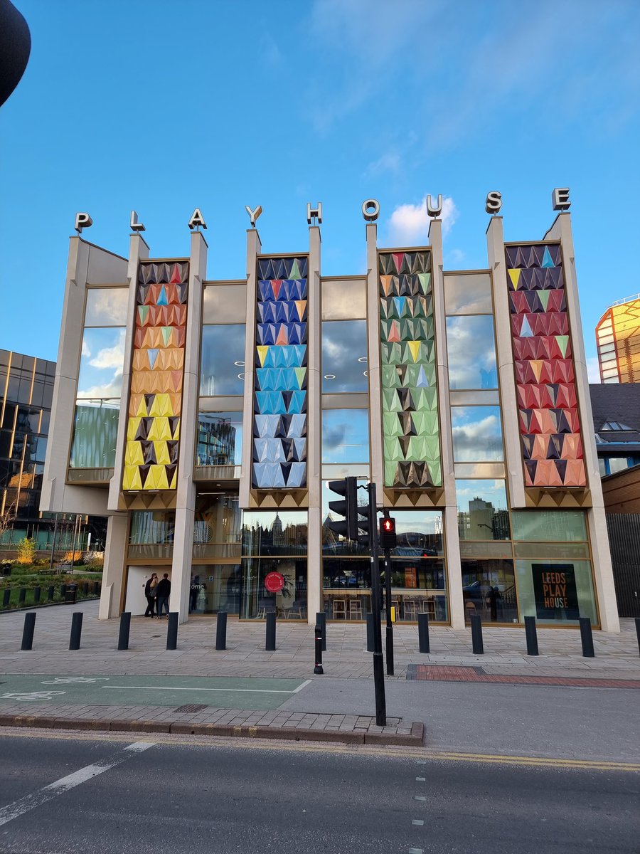 YarwoodPaul's tweet photo. Couldnt be more proud of my very talented husband @Divinadecampo after seeing #headwig @LeedsPlayhouse tonight #Congratulations https://t.co/YledKh0tqP