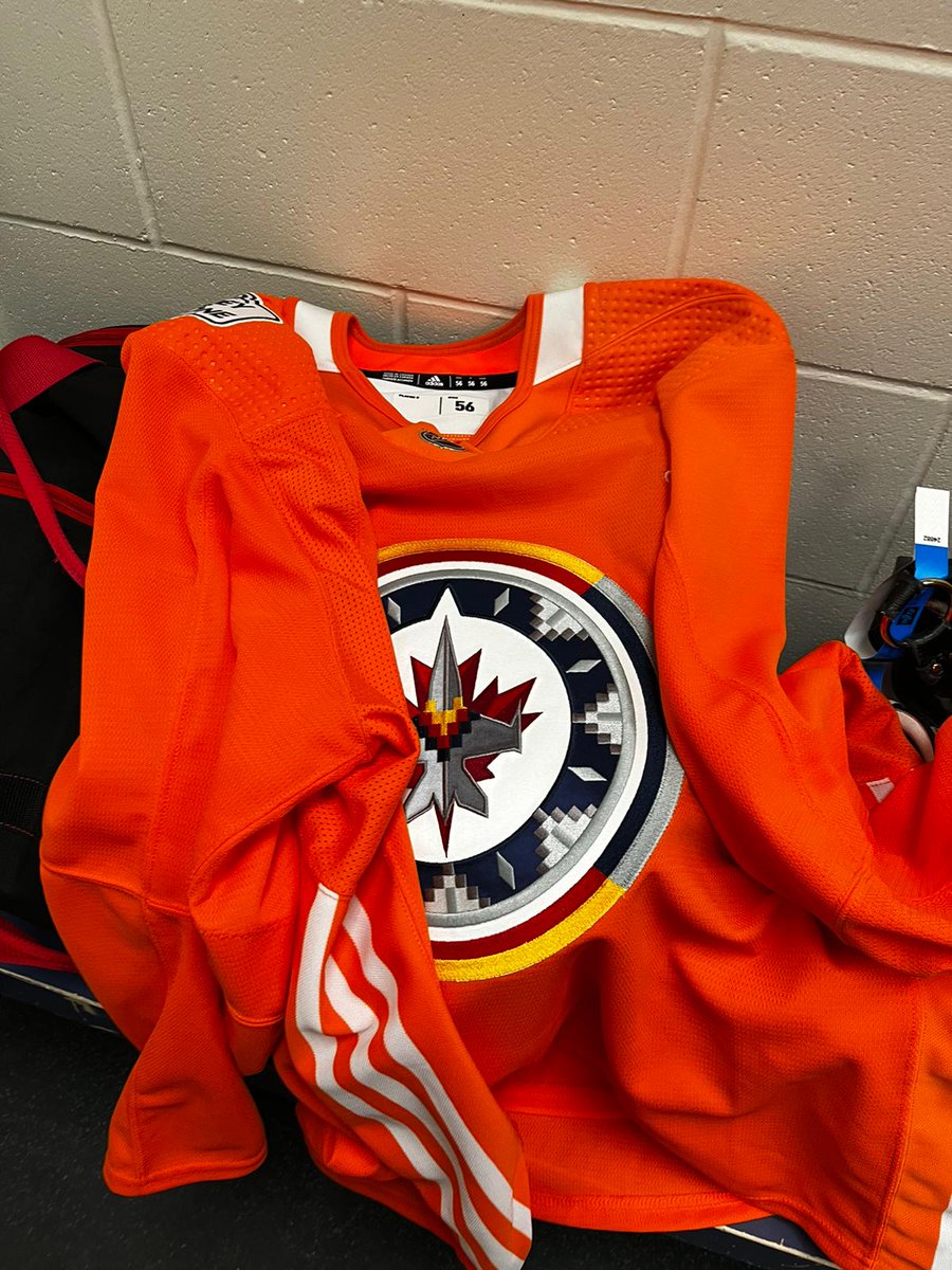 Windog0101's tweet image. That's a beauty #wasac night @wasacnews @bwynne13 #anthemsinger #nhljets #gojetsgo @CanadaLifeCtr