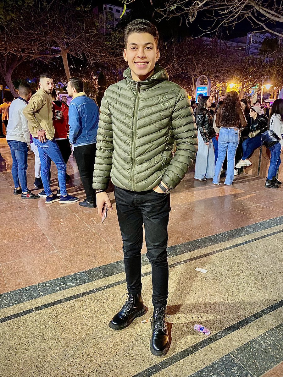 sikosta_'s tweet photo. 🌙♥️ ﮼كل﮼عام﮼وانتم ﮼بألف ﮼خير 
𝐑𝐀𝐌𝐀𝐃𝐀𝐍  𝐊𝐀𝐑𝐄𝐄𝐌 🕌
#NewProfilePic +1 https://t.co/wm5dH76kHo