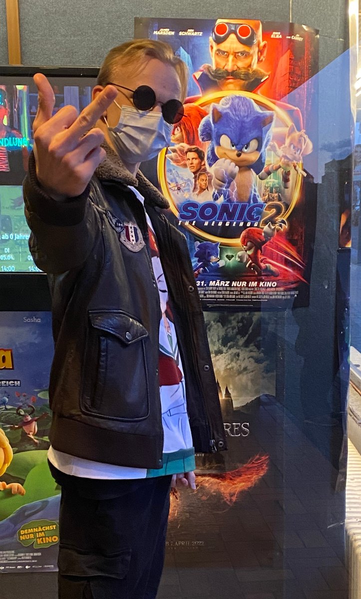 just watched sonic movie 2
5/10