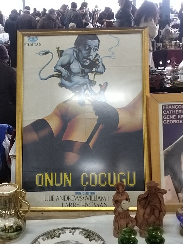 Yarın 10:00 itibariyle Bomonti bit pazarında tezgahta olacağım (pipocunun yanında) goy goy seven varsa beklerim :)