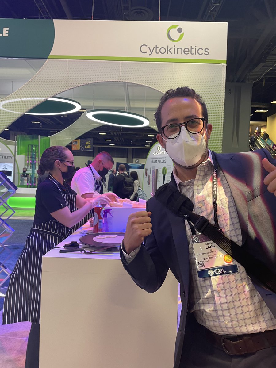 Found the crepe stand at the conf. #win