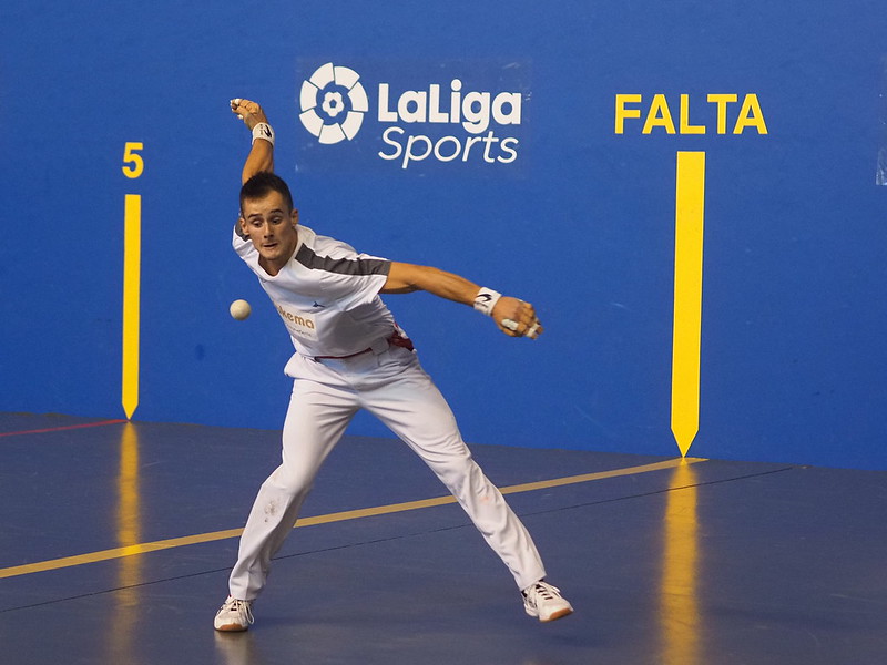 CAMPEONATO DE ESPAÑA DE CLUBES DE PRIMERA CATEGORÍA - MANO.
El Club Pelota San Atilano se clasifica para la final tras vencer en la semifinal al Barberito I tanto en mano individual como en parejas.
Se enfrentarán en la final a los alaveses del Txukun Lakua.
<a href="/Deportesjcyl/">Deporte Castilla y León</a>