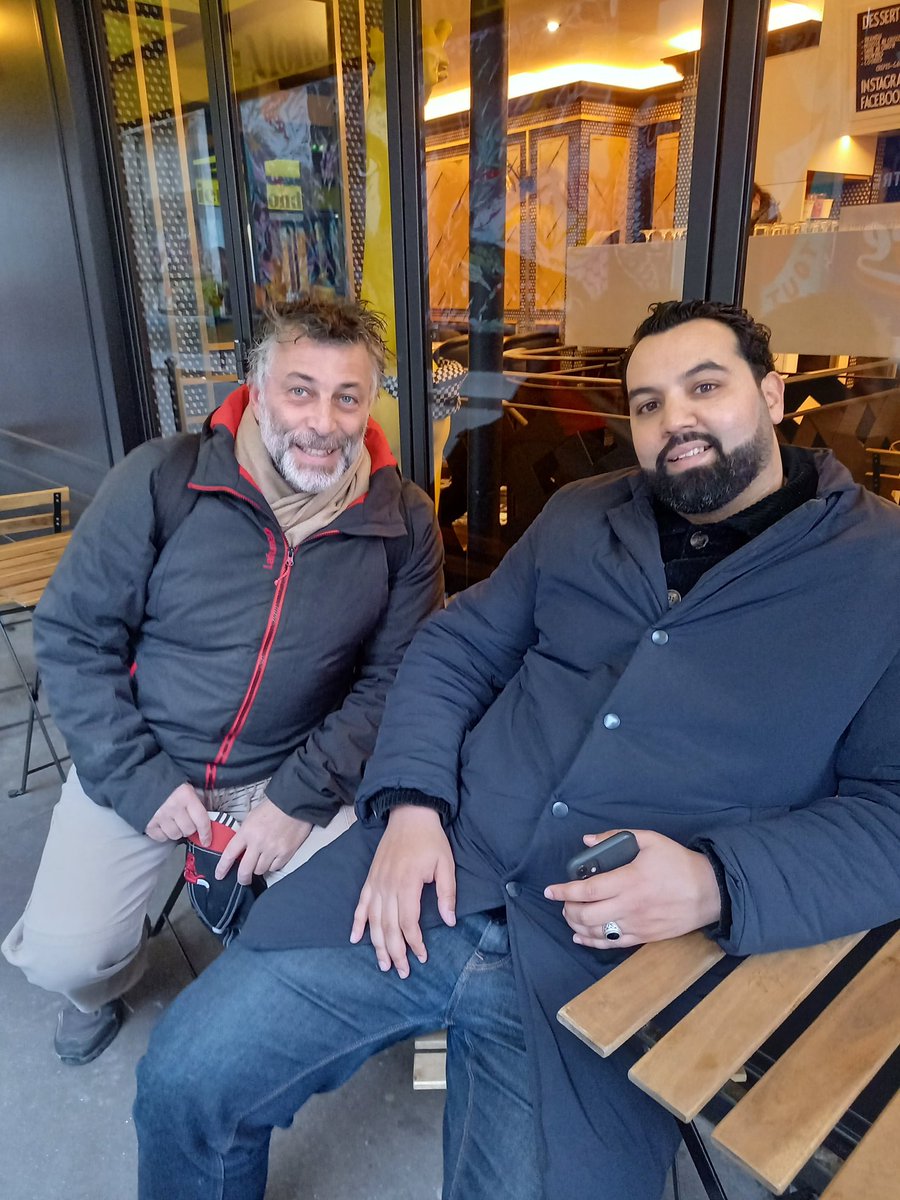 LeChapotelet's tweet photo. #RamadanMubarak bon ramadan a toute mes potes musulmans... j'en ai au moins 1... https://t.co/o0jwr5fuB7