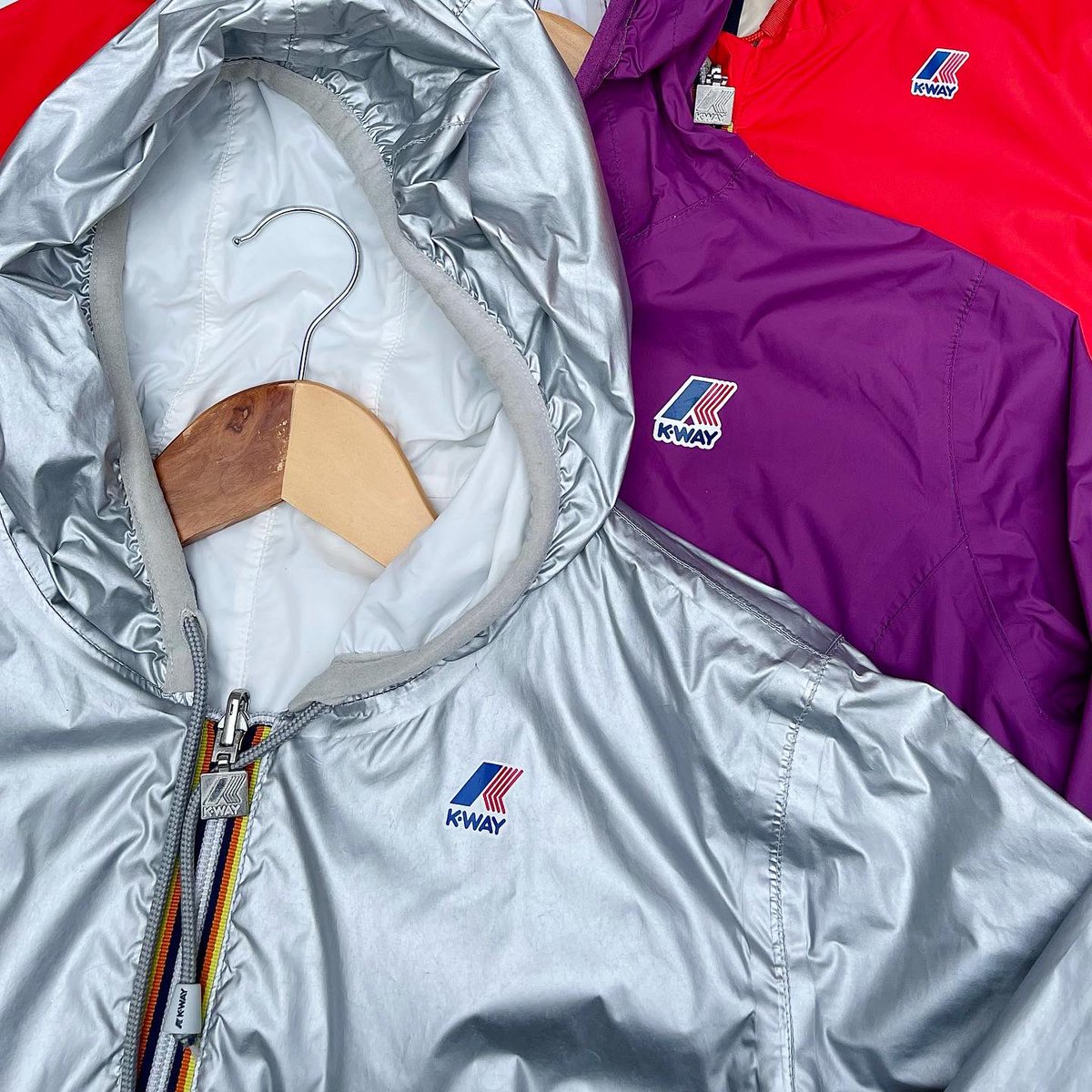 plomoclothes's tweet photo. 60 nouveautés viennent d’être ajoutées au site et seront disponibles en magasin dès mercredi 🍬 https://t.co/Ea3N2x8WEZ