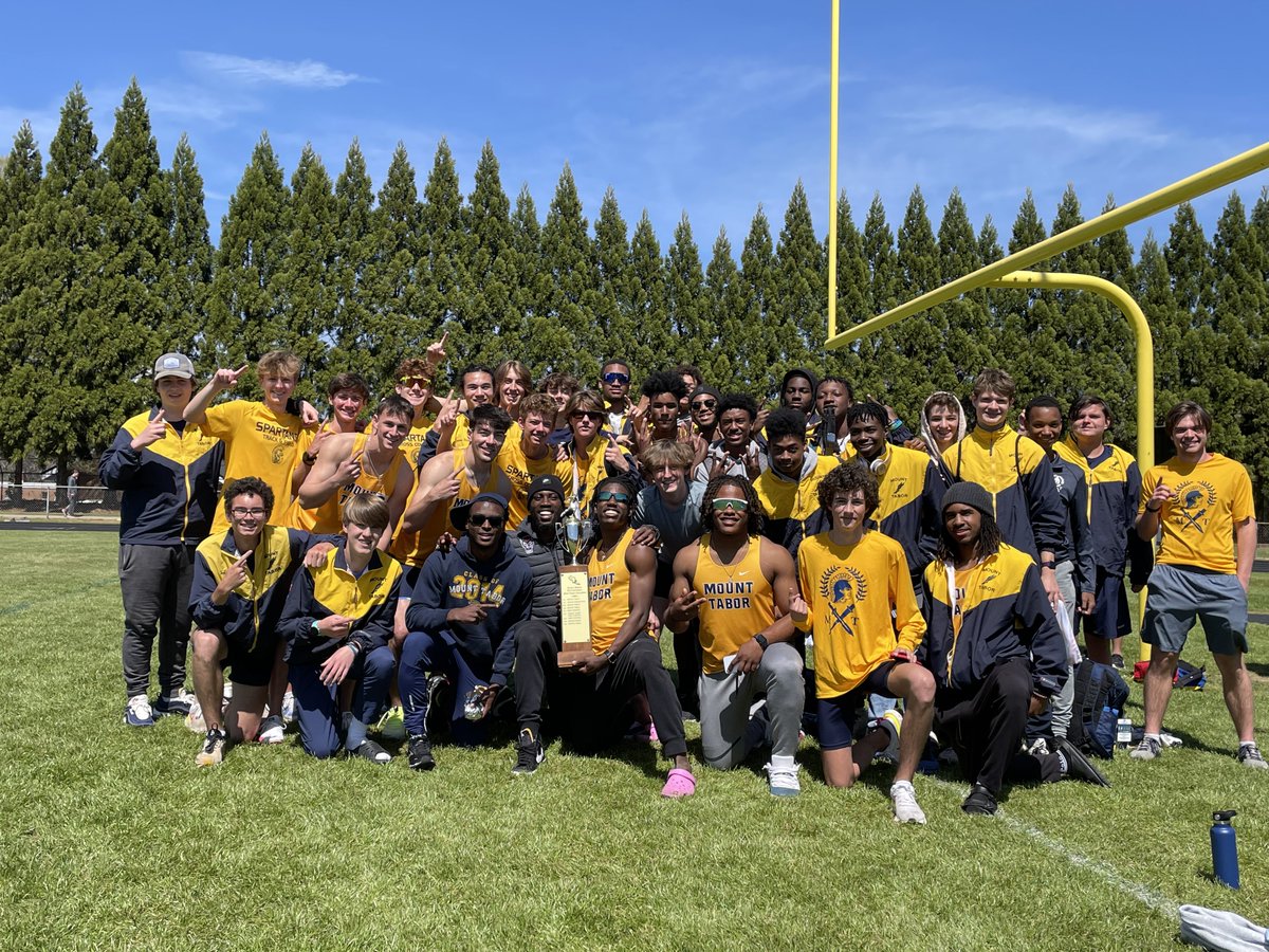 Coach_Crom's tweet photo. Spartans roll to their 3rd consecutive Scott Brent Invitational/Forsyth County Championship winning by 111 pts!  All 4 relays🥇🥇🥇🥇
Boys 4x800 NC #1🥇
Andrew Burrell NC #1 800m🥇 
Inman🥇Armentrout🥇
Robinson Jr🥇Jalyl Baker🥇🥇all pick up individual titles. #TaborStrong https://t.co/4v18LgQ9rD
