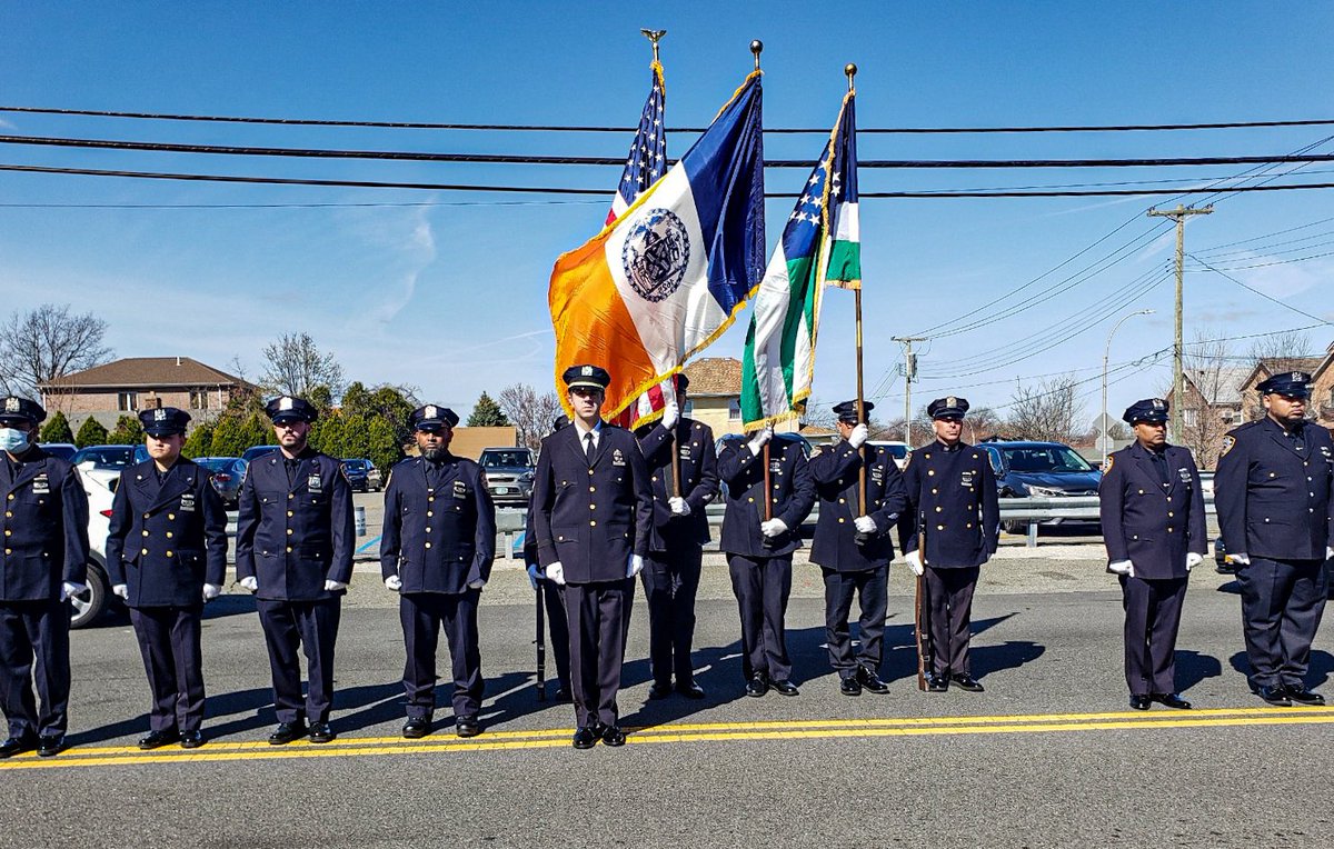 NYPD Ceremonial Unit tweet media