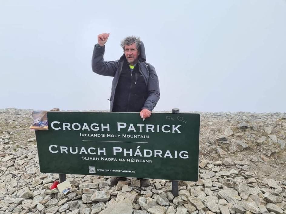 climb_charlie's tweet photo. A fantastic moment #ClimbwithCharlie https://t.co/Od9vyoc3gz