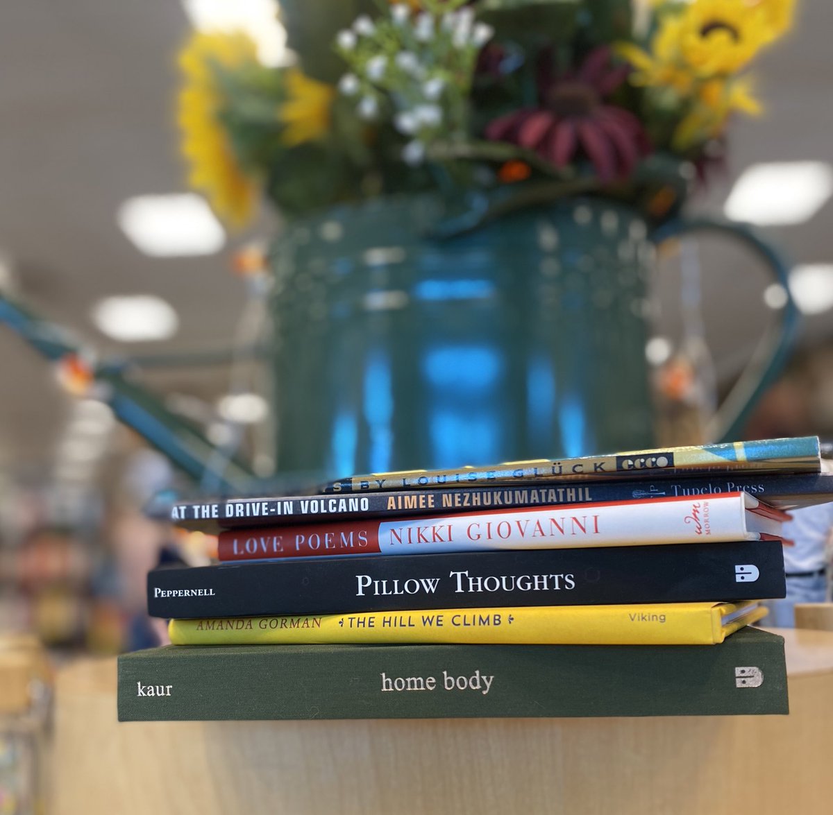 BNLasCruces's tweet photo. We’re taking April line by line. #nationalpoetrymonth #readmorepoetry #bnbuzz https://t.co/zEKaFVaUKS