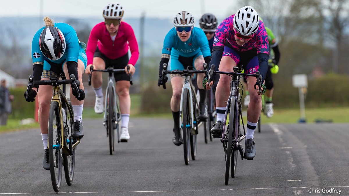 runningbydoing's tweet image. 1/2 A chilly but enjoyable time at Westpoint Closed Circuit this afternoon watching the last two stages of the Le Col Classic.The women's individual circuit race was won by Gaby Homer 
@gabyhomer
 of the Saint Piran WRT who sprinted ahead of Joanne Clarke of StolenGoat RT...